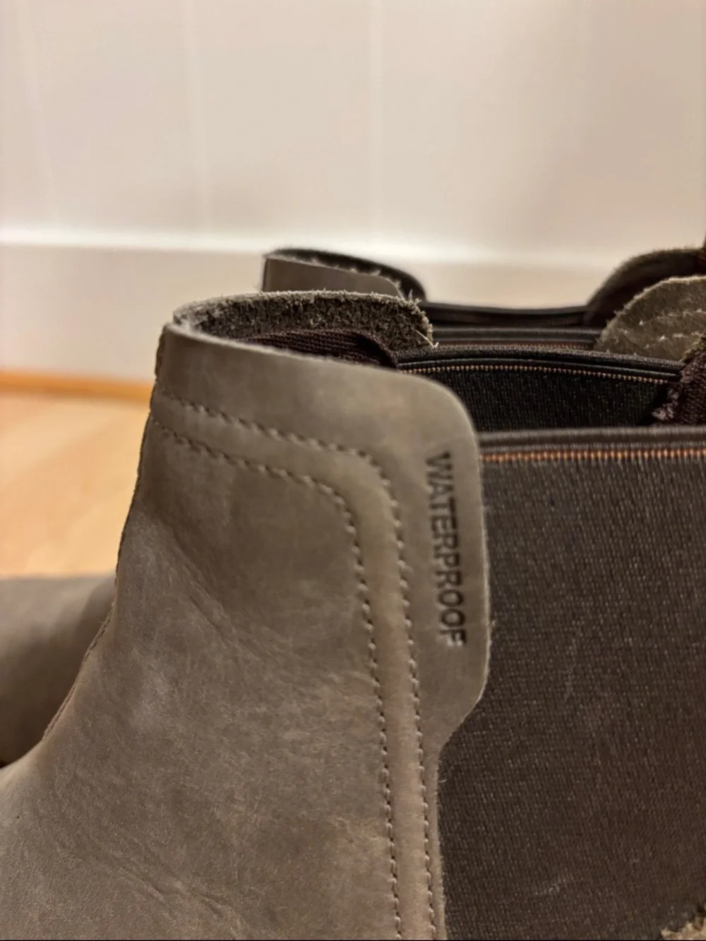 Chaco Fields Waterproof Chelsea Boot for  Women Size 7 Color Smoke - Picture 8 of 8